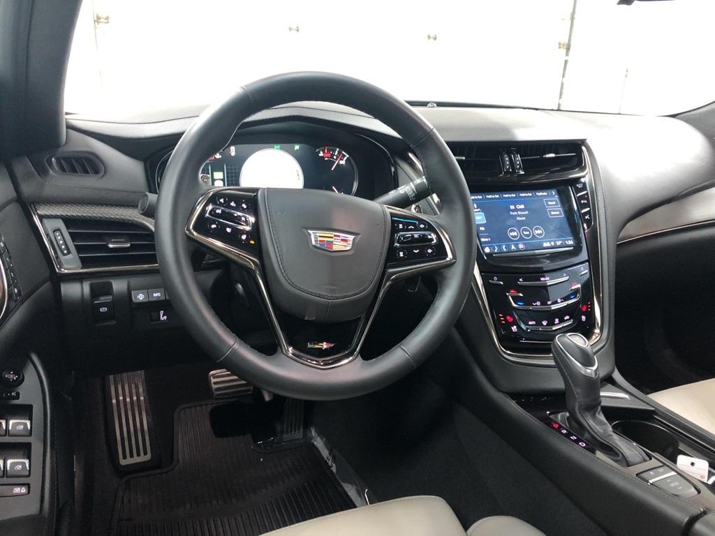 28958-cadillac-cts-v-2018-6aj69