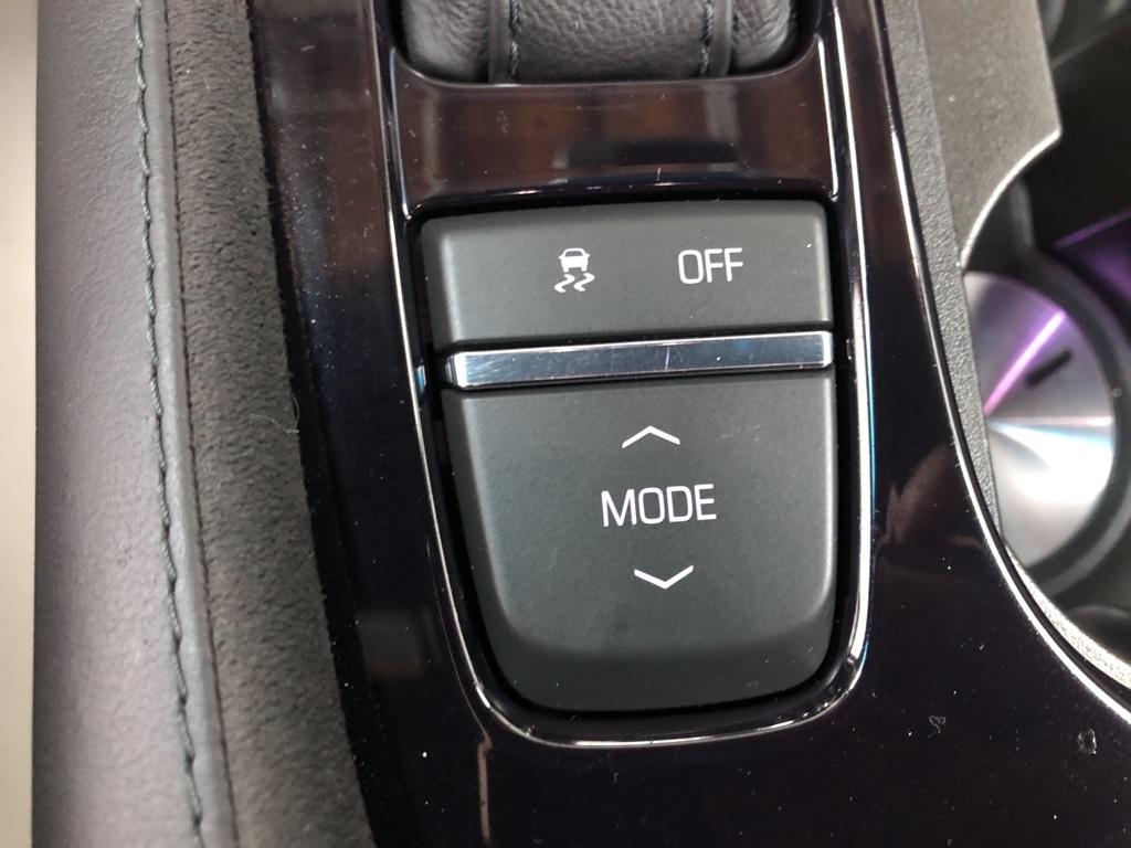 28969-cadillac-cts-v-2018-6aj69