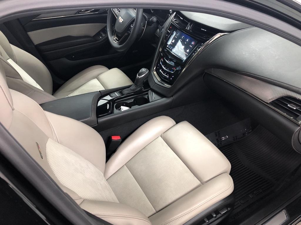28978-cadillac-cts-v-2018-6aj69
