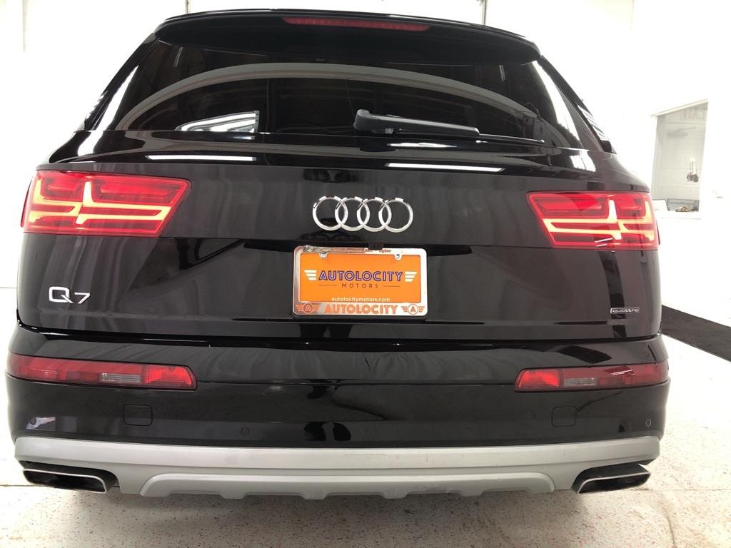 28999-audi-q7-2018-4mb5h1