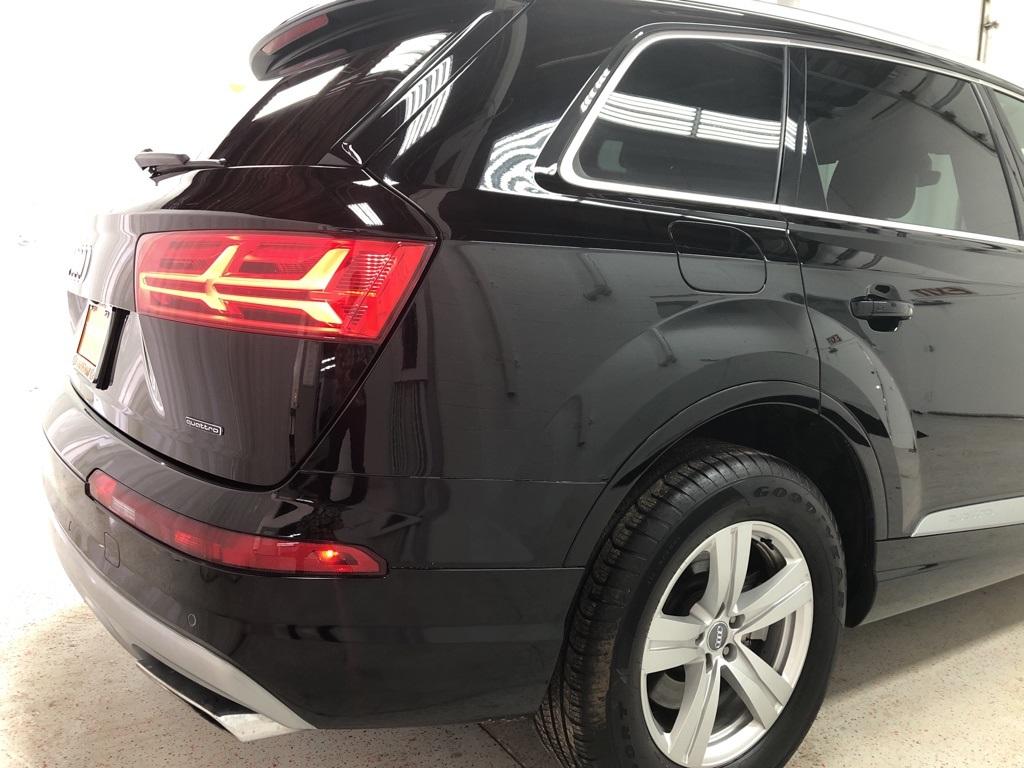 29001-audi-q7-2018-4mb5h1