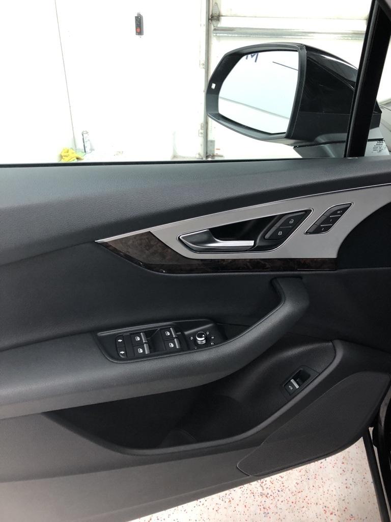 29019-audi-q7-2018-4mb5h1