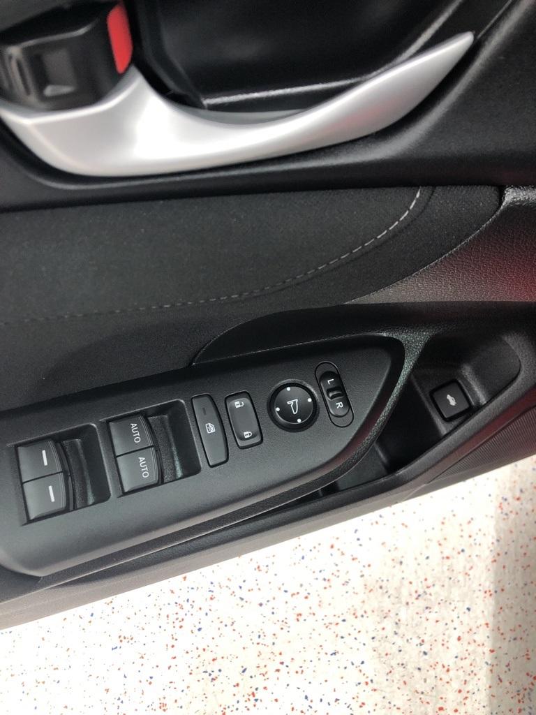 29072-honda-civic-2018-fc1f4jjw