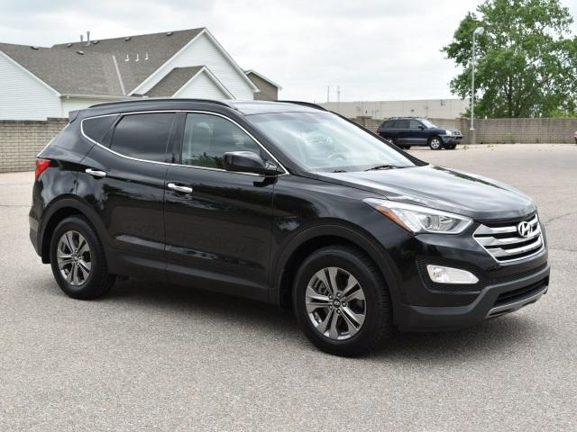 2911-hyundai-santafesport-2016-63402f45