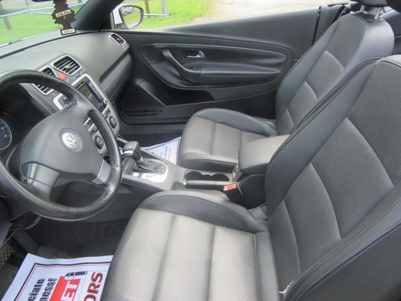 29213-2497-volkswagen-eos-2009