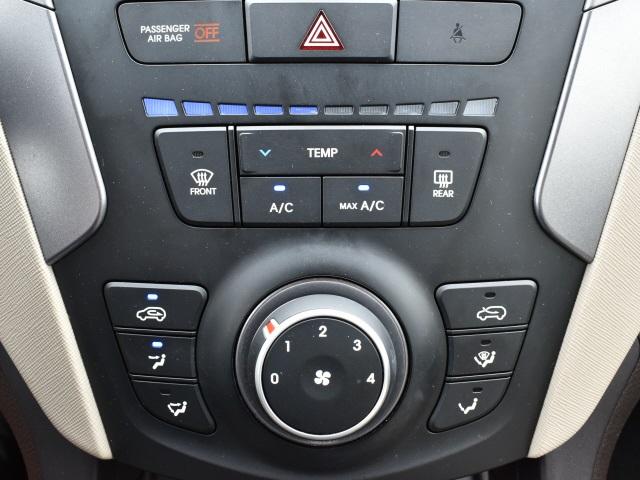 2922-hyundai-santafesport-2016-63402f45