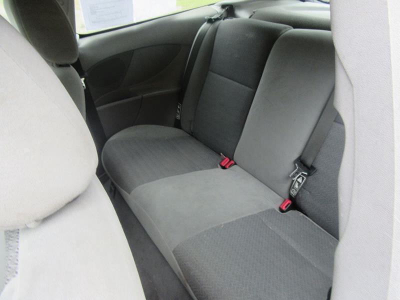 29231-2498-ford-focus-2000