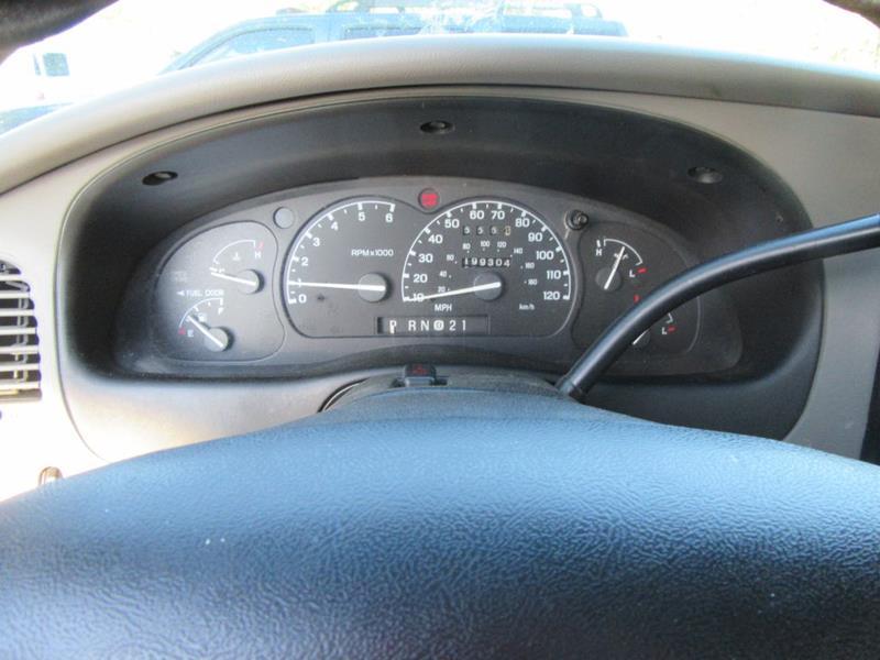 29303-2504-ford-explorer-1998