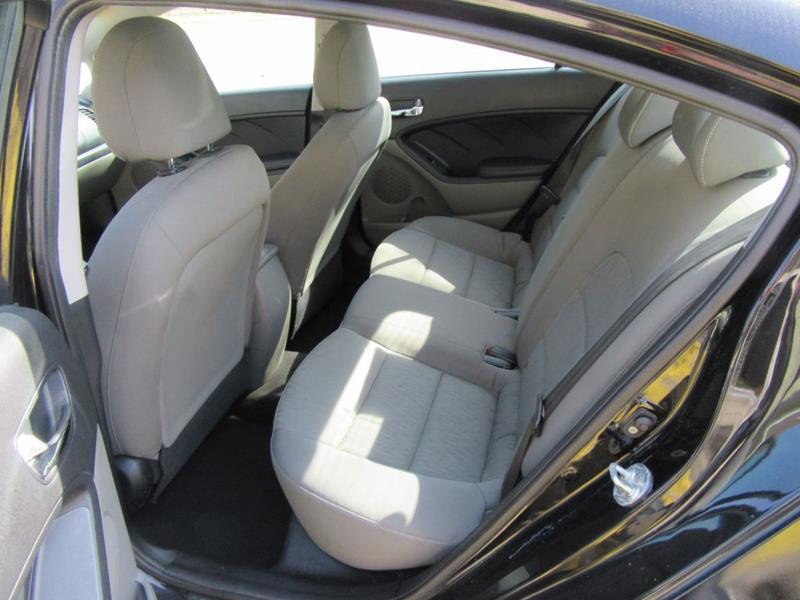 29329-2506-kia-forte-2015