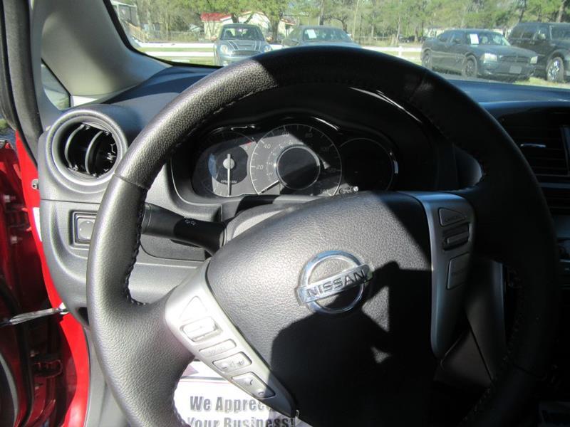 29363-2508-nissan-versanote-2015