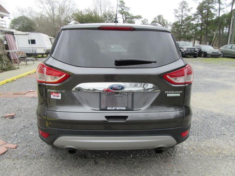 29370-2509-ford-escape-2015