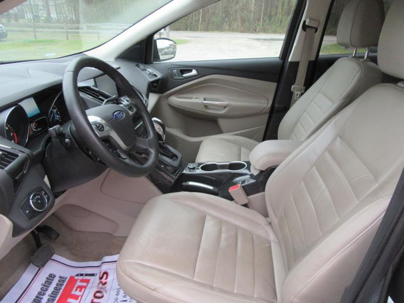 29375-2509-ford-escape-2015