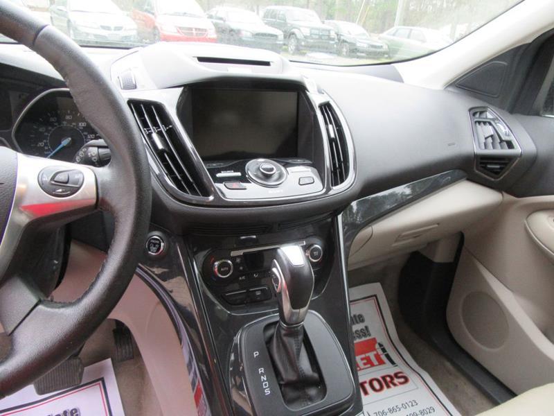 29381-2509-ford-escape-2015