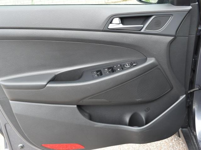 2940-hyundai-tucson-2016-84432a45