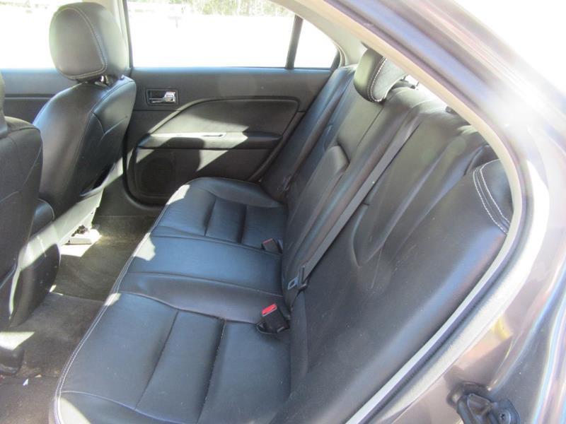 29410-2511-ford-fusion-2012