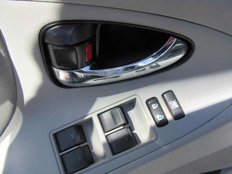 29427-2512-toyota-camry-2011