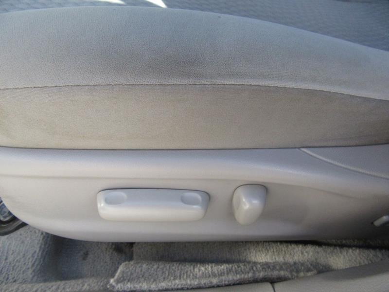 29428-2512-toyota-camry-2011
