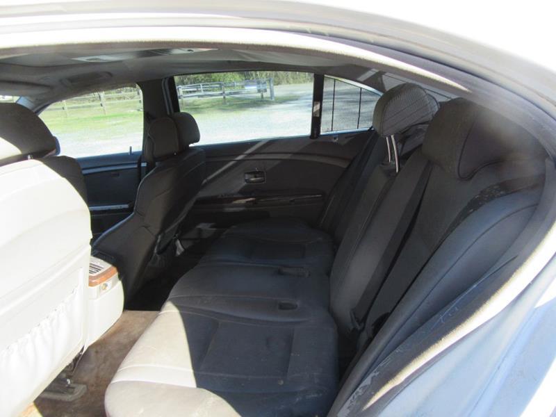 29456-2514-bmw-7series-2003