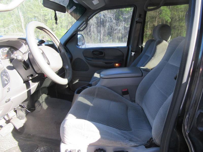29466-2515-ford-f-150-2002