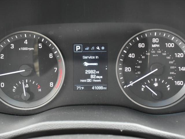 2949-hyundai-tucson-2016-84432a45