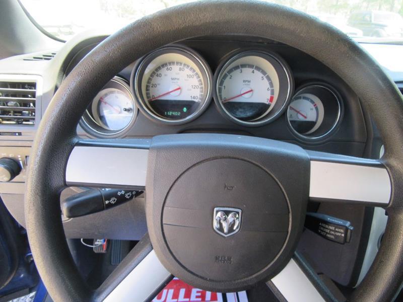29533-2520-dodge-challenger-2010