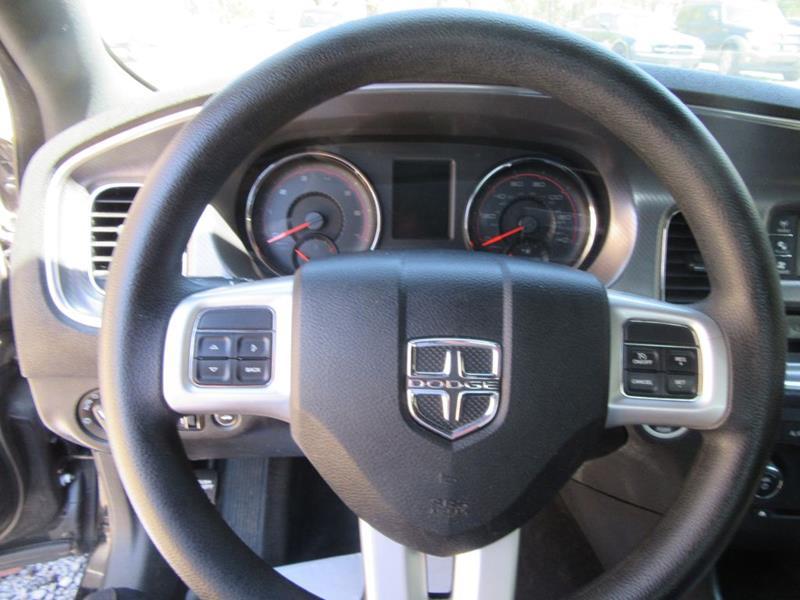 29628-2526-dodge-charger-2013