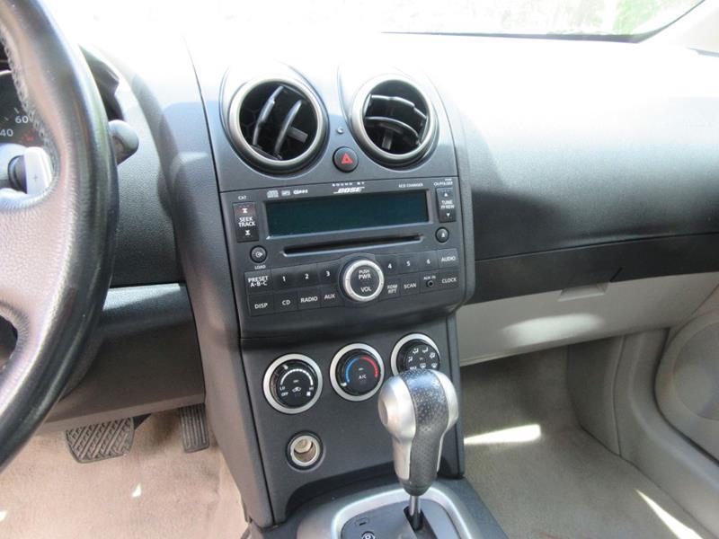 29687-2530-nissan-rogue-2009