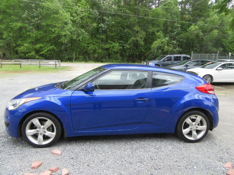 29706-2532-hyundai-veloster-2012