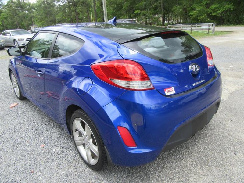 29707-2532-hyundai-veloster-2012