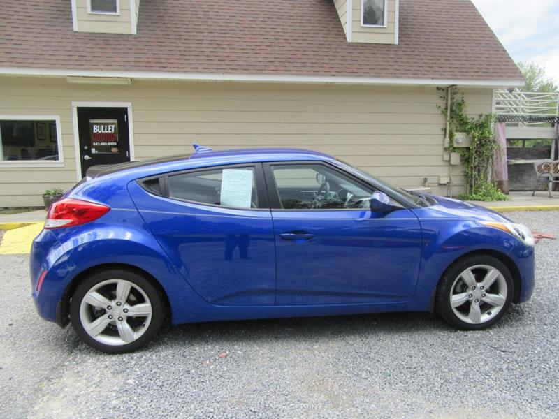 29710-2532-hyundai-veloster-2012