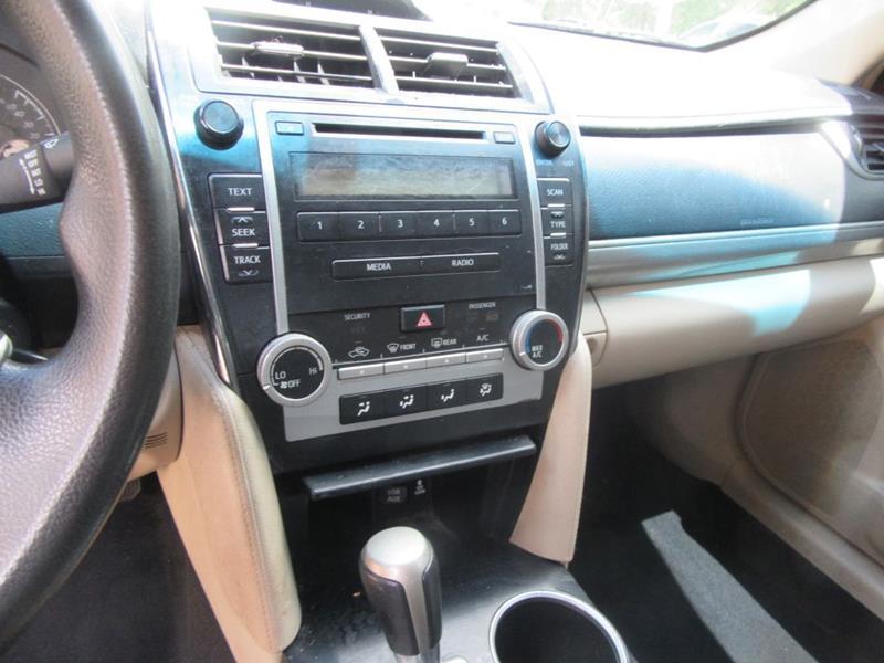 29728-2533-toyota-camry-2012