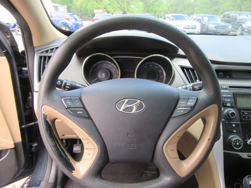 29755-2535-hyundai-sonata-2013