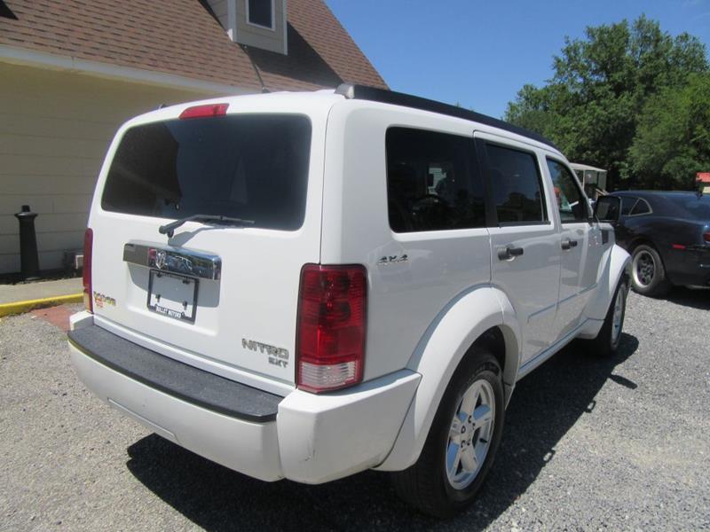 29796-2538-dodge-nitro-2011