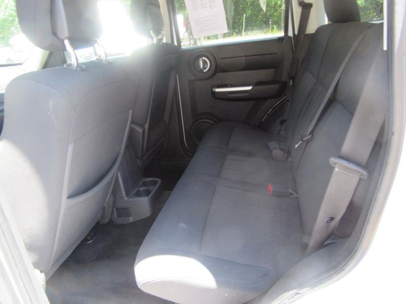 29801-2538-dodge-nitro-2011