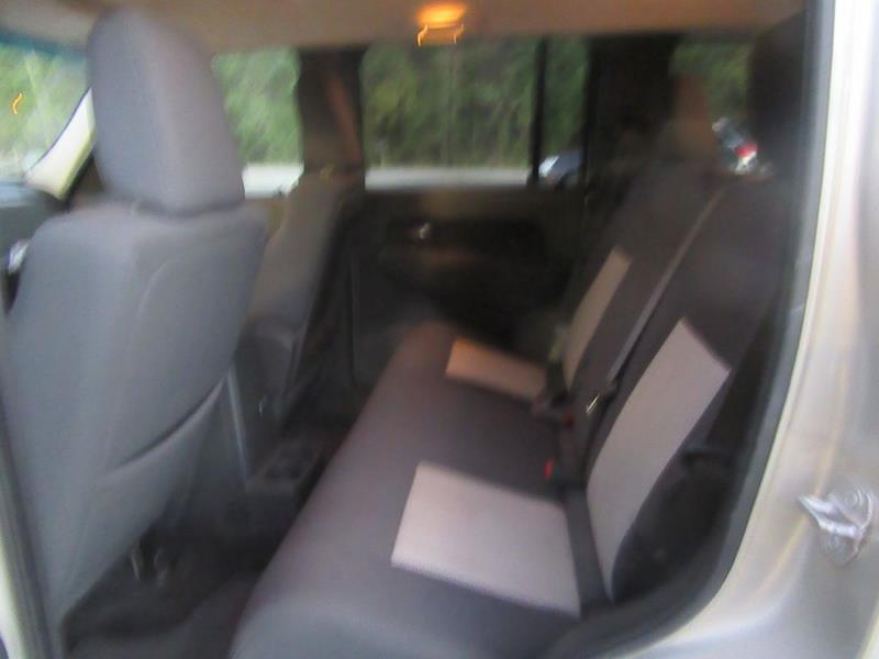 29861-2542-jeep-liberty-2009