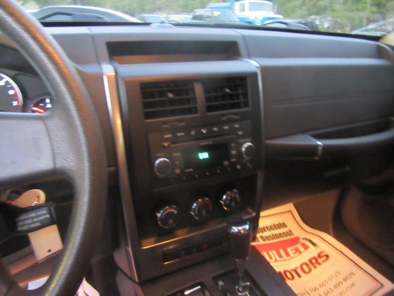 29865-2542-jeep-liberty-2009