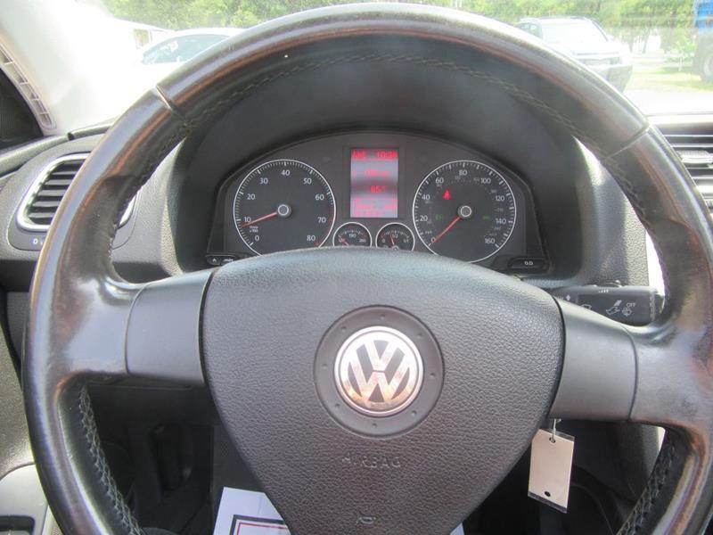 29893-2544-volkswagen-eos-2008
