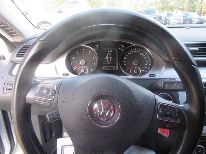 29923-2546-volkswagen-cc-2012