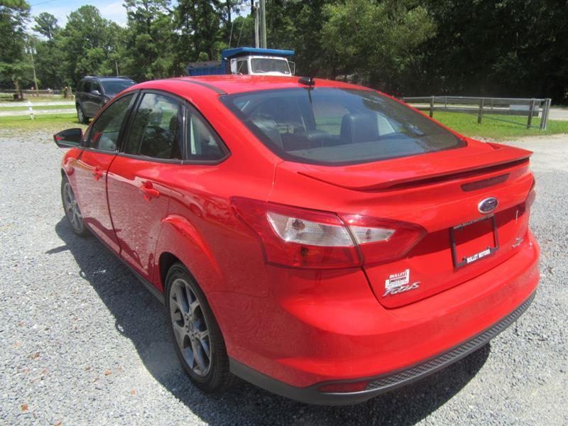 29943-2548-ford-focus-2013