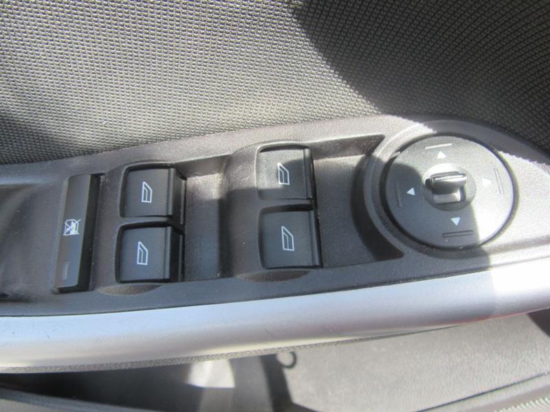 29952-2548-ford-focus-2013