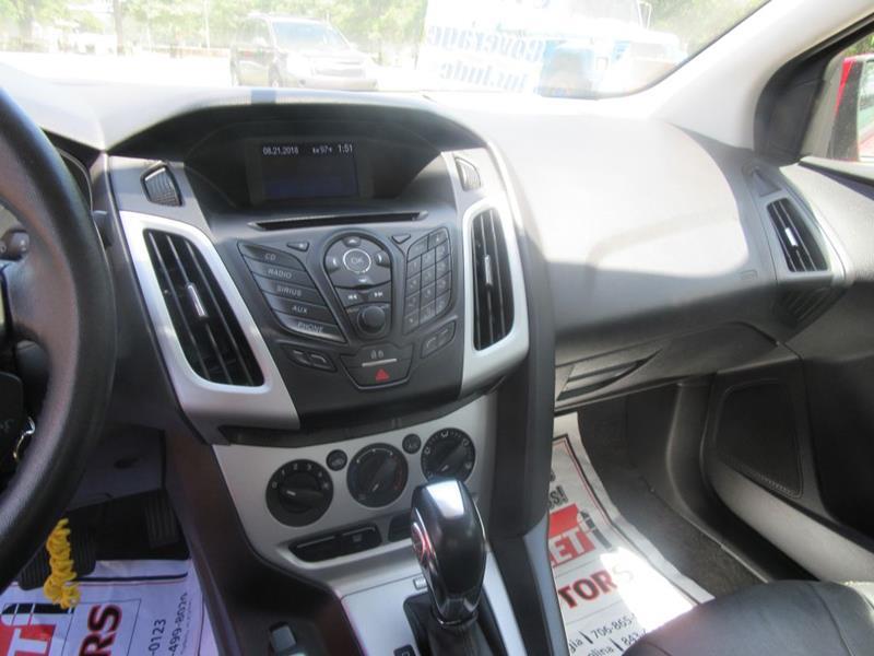29954-2548-ford-focus-2013