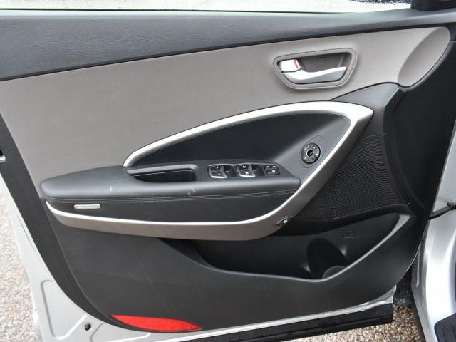 3043-hyundai-santafesport-2016-63402f45