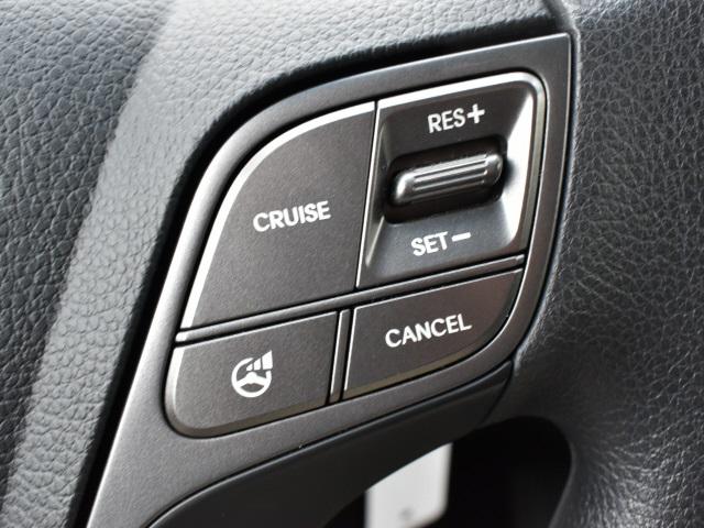 3050-hyundai-santafesport-2016-63402f45