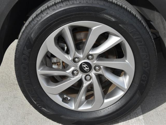 3064-hyundai-tucson-2016-84412f45