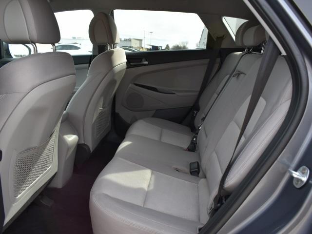 3067-hyundai-tucson-2016-84412f45