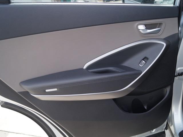3087-hyundai-santafe-2016-j0412a65