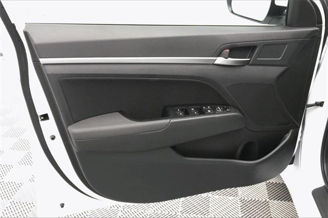 30998-hyundai-elantra-2020-484a2f45