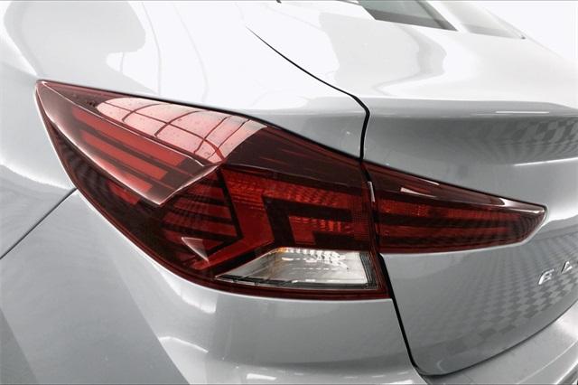 31068-hyundai-elantra-2020-484a2f45