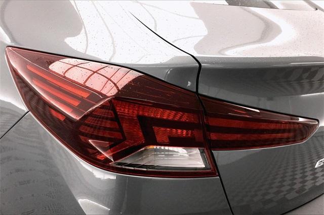 31336-hyundai-elantra-2020-484b2f45