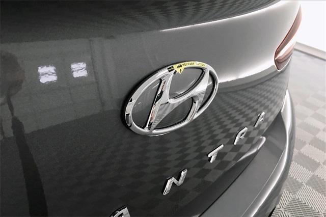 31493-hyundai-elantra-2020-484b2f45